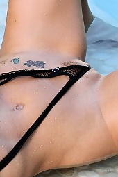 Sophie Dee Big Tits in Bikini